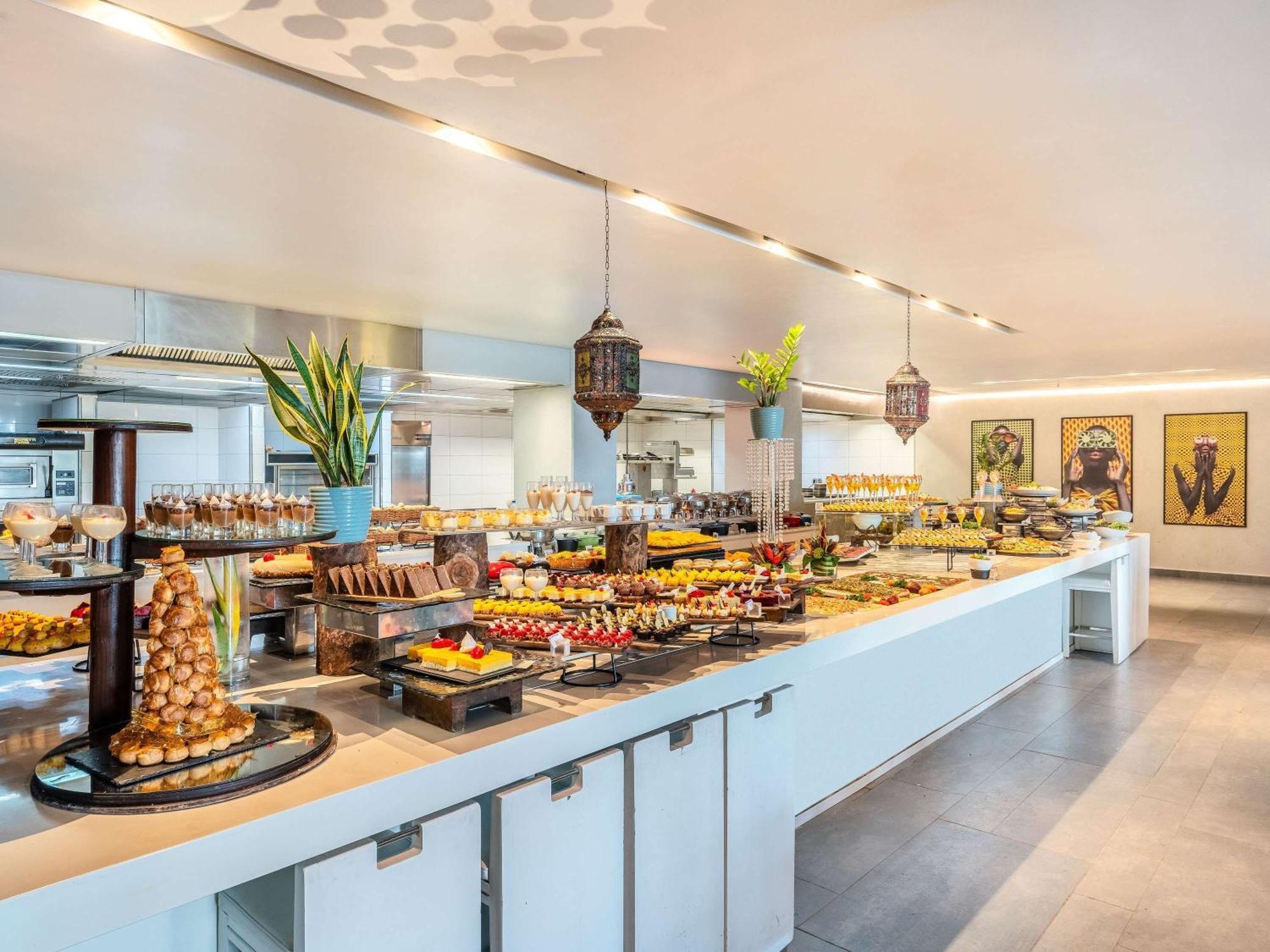 Pullman Abidjan Hotel Eksteriør billede